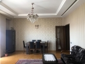 Satılır 3 otaqlı 120 m2 yeni tikili 9 mkr