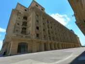 Satılır 3 otaqlı 101 m2 yeni tikili Bayıl