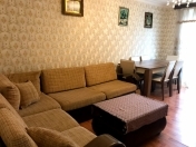 Satılır 2 otaqlı 60 m2 köhnə tikili Şah İsmayıl Xətai m.