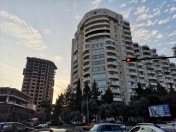 İcarəyə verilir 4 otaqlı 180 m2 yeni tikili Azadlıq prospekti m.