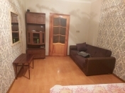 İcarəyə verilir 1 otaqlı 39 m2 köhnə tikili İçəri Şəhər