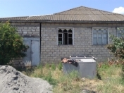 Satılır 2 otaqlı 150 m2 həyət evi İmişli