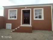 Satılır 3 otaqlı 80 m2 həyət evi Binə
