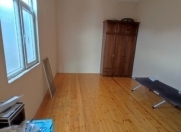 Satılır 2 otaqlı 35 m2 həyət evi Babək Plaza