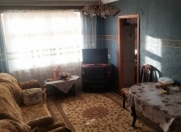 Satılır 2 otaqlı 45 m2 köhnə tikili Rəsulzadə