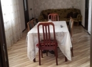 İcarəyə verilir 4 otaqlı 150 m2 bağ evi Buzovna