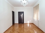 Satılır 2 otaqlı 48 m2 köhnə tikili 4 mkr