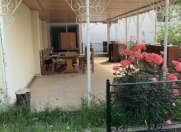 Satılır 5 otaqlı 350 m2 həyət evi Rəsulzadə