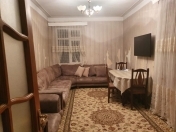 Satılır 2 otaqlı 60 m2 köhnə tikili Montin