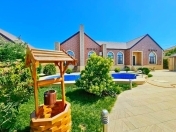 Satılır 4 otaqlı 220 m2 bağ evi Mərdəkan