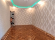 Satılır 2 otaqlı 65 m2 köhnə tikili 9 mkr