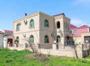 İcarəyə verilir 7 otaqlı 350 m2 bağ evi Badamdar