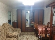 Satılır 1 otaqlı 35 m2 köhnə tikili Elmlər Akademiyası m.