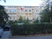 Satılır 2 otaqlı 70 m2 köhnə tikili Əhmədli