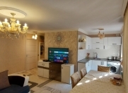 Satılır 3 otaqlı 70 m2 köhnə tikili 8 mkr