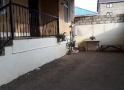 Satılır 3 otaqlı 100 m2 həyət evi Binə