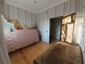 Satılır 4 otaqlı 141 m2 həyət evi Y.Suraxanı