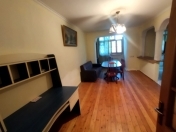 İcarəyə verilir 3 otaqlı 80 m2 köhnə tikili Qara Qarayev m.