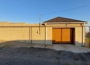 Satılır 3 otaqlı 35 m2 həyət evi Novxanı