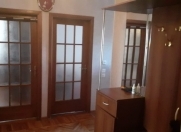 Satılır 3 otaqlı 70 m2 köhnə tikili Qara Qarayev m.