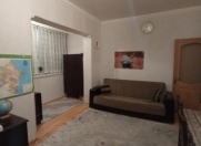 Satılır 2 otaqlı 45 m2 köhnə tikili Buzovna