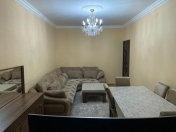 Satılır 4 otaqlı 110 m2 köhnə tikili 9 mkr