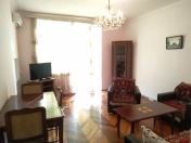 İcarəyə verilir 2 otaqlı 50 m2 köhnə tikili Nizami m.