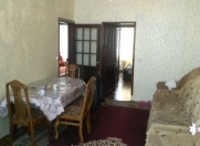 Satılır 3 otaqlı 75 m2 köhnə tikili 4 mkr