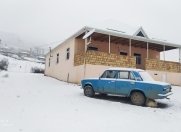 Satılır 4 otaqlı 1 m2 həyət evi Siyəzən