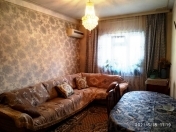 Satılır 2 otaqlı 60 m2 köhnə tikili 8 mkr