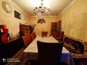 Satılır 3 otaqlı 70 m2 köhnə tikili Qara Qarayev m.