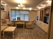 İcarəyə verilir 3 otaqlı 140 m2 ofis Xutor