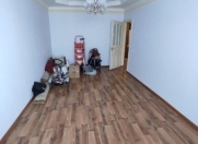 Satılır 4 otaqlı 120 m2 köhnə tikili İnşaatçılar m.