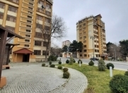 Satılır 2 otaqlı 65 m2 köhnə tikili 6 mkr