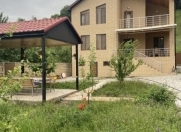 Satılır 4 otaqlı 200 m2 villa Quba