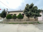 Satılır 5 otaqlı 2 m2 həyət evi Gəncə