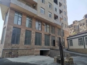 Satılır 15 otaqlı 268 m2 yeni tikili Nizami m.