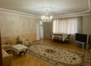 İcarəyə verilir 3 otaqlı 150 m2 yeni tikili Gənclik m.