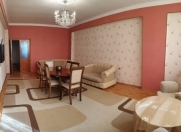 Satılır 4 otaqlı 170 m2 yeni tikili İnşaatçılar m.