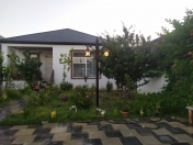 Satılır 3 otaqlı 100 m2 həyət evi Buzovna