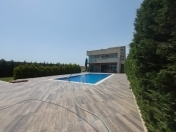 Satılır 5 otaqlı 250 m2 villa Zirə