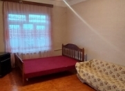 İcarəyə verilir 1 otaqlı 40 m2 köhnə tikili 8 km