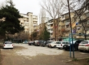 Satılır 4 otaqlı 90 m2 köhnə tikili 8 km