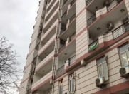 Satılır 4 otaqlı 240 m2 yeni tikili Nizami m.