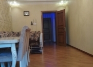 Satılır 2 otaqlı 67 m2 köhnə tikili Qaraçuxur