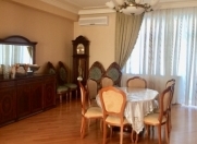 Satılır 4 otaqlı 170 m2 yeni tikili Azadlıq prospekti m.