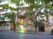 Satılır 3 otaqlı 112 m2 köhnə tikili İçəri Şəhər m.