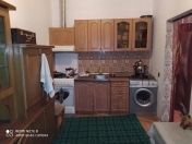 İcarəyə verilir 1 otaqlı 80 m2 həyət evi Qax