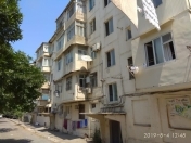 Satılır 2 otaqlı 56 m2 köhnə tikili Memar Əcəmi m.