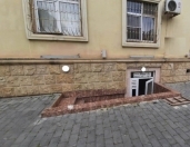 Satılır 2 otaqlı 50 m2 obyekt Şah İsmayıl Xətai m.